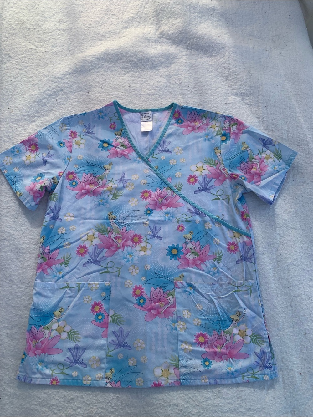 Disney Tinkerbell scrub top Sz s